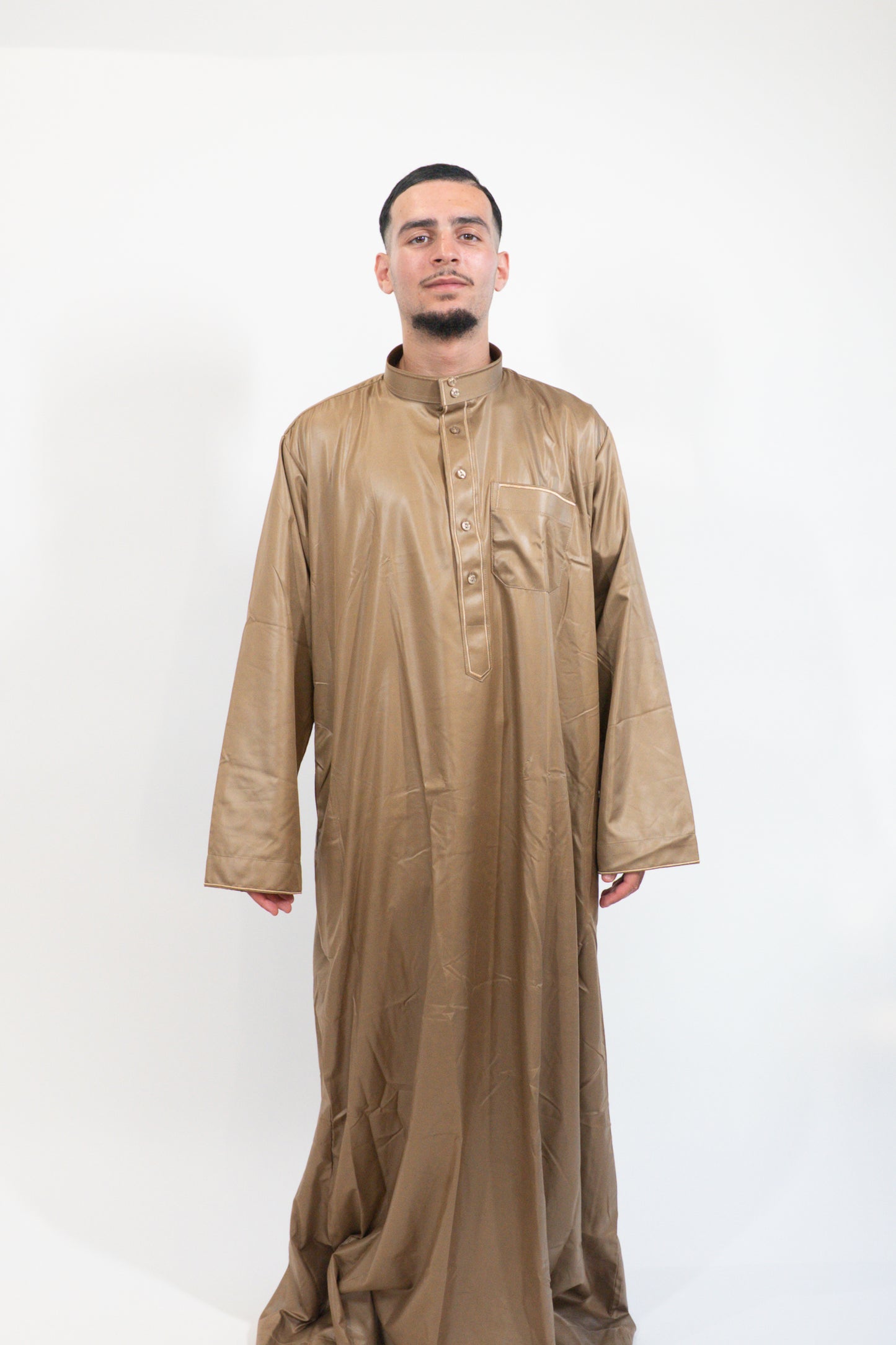 Qamis Corner or