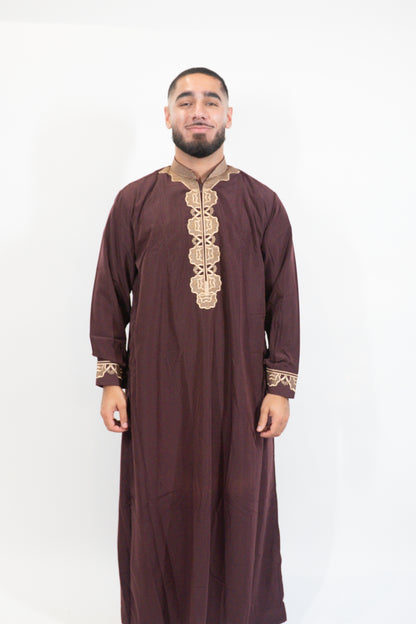 Qamis Arabic rouge