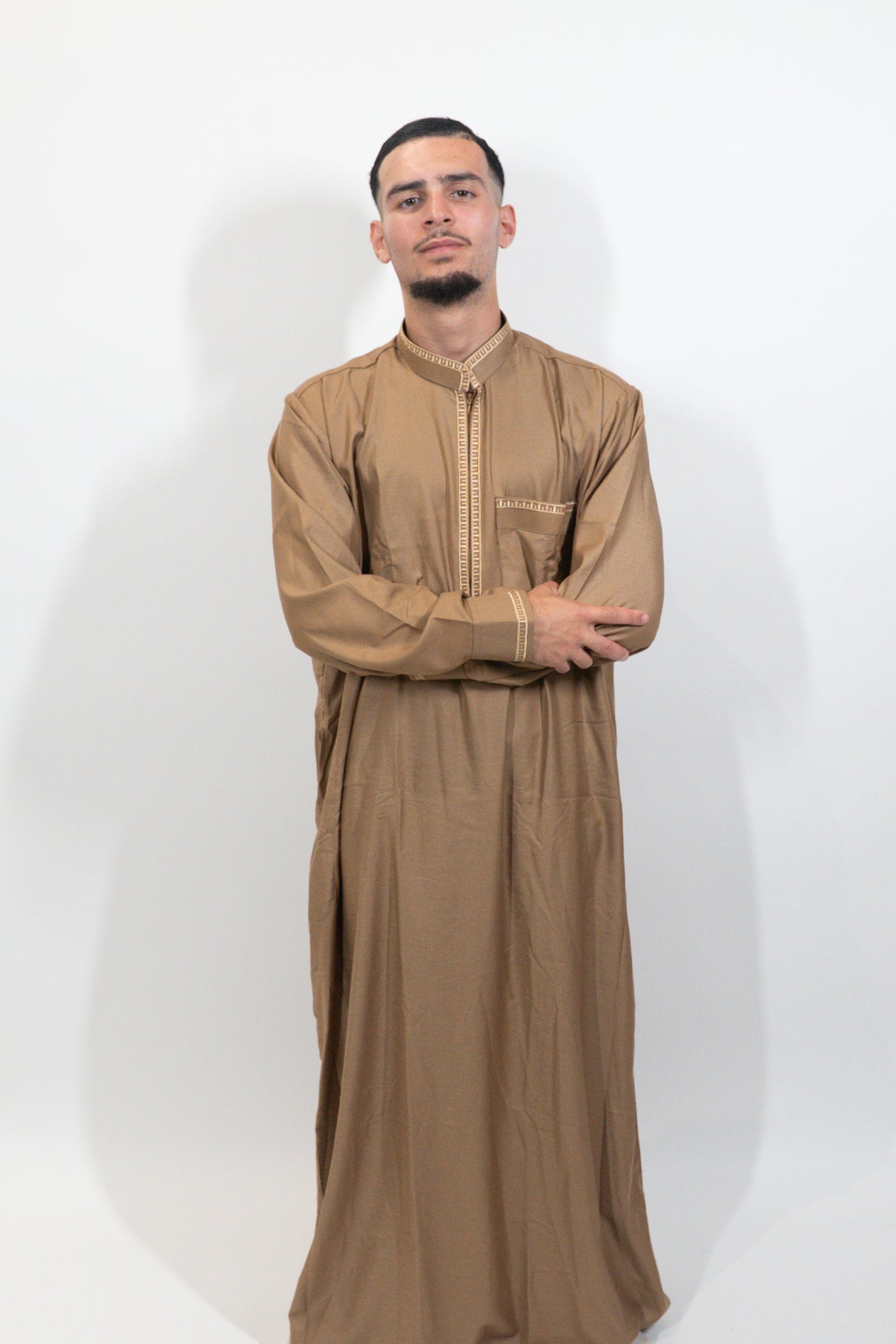 Qamis Motif or