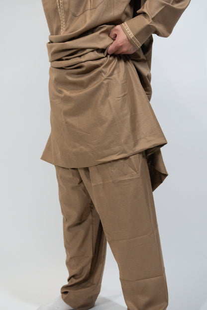 Qamis Motif or